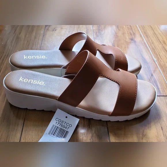 Sandal Bundle - Picture 5 of 14